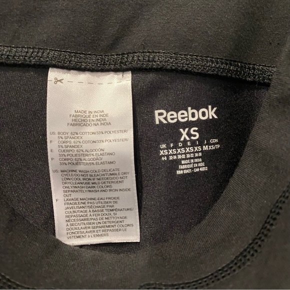 2/$18 NWOT Reebok Black Leggings 3/4 Length Capri XS - Picture 3 of 5